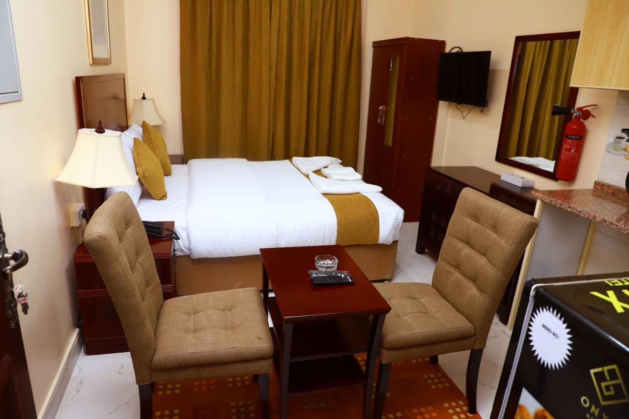 Onyx Hotel Apartments - Maha Hospitality Group อัจมาน ภายนอก รูปภาพ