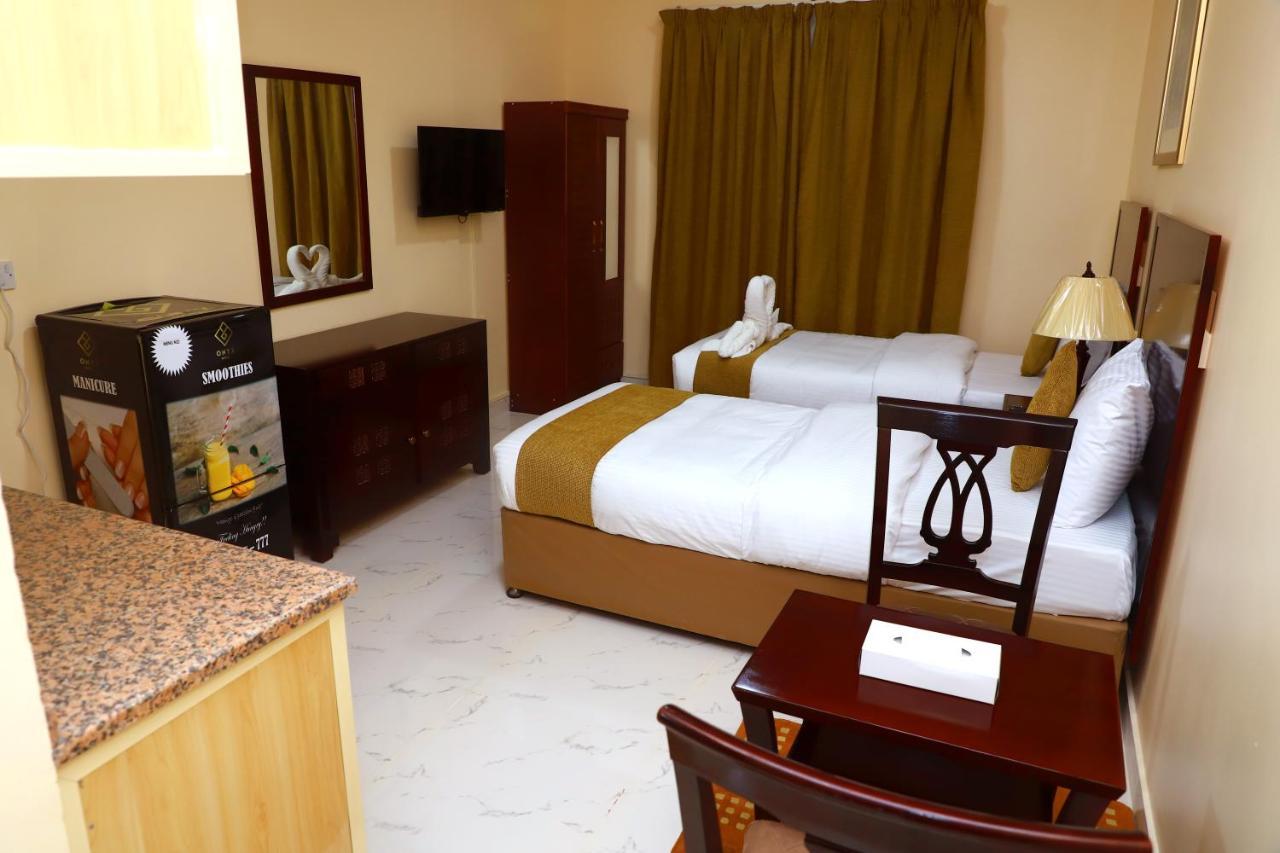 Onyx Hotel Apartments - Maha Hospitality Group อัจมาน ภายนอก รูปภาพ