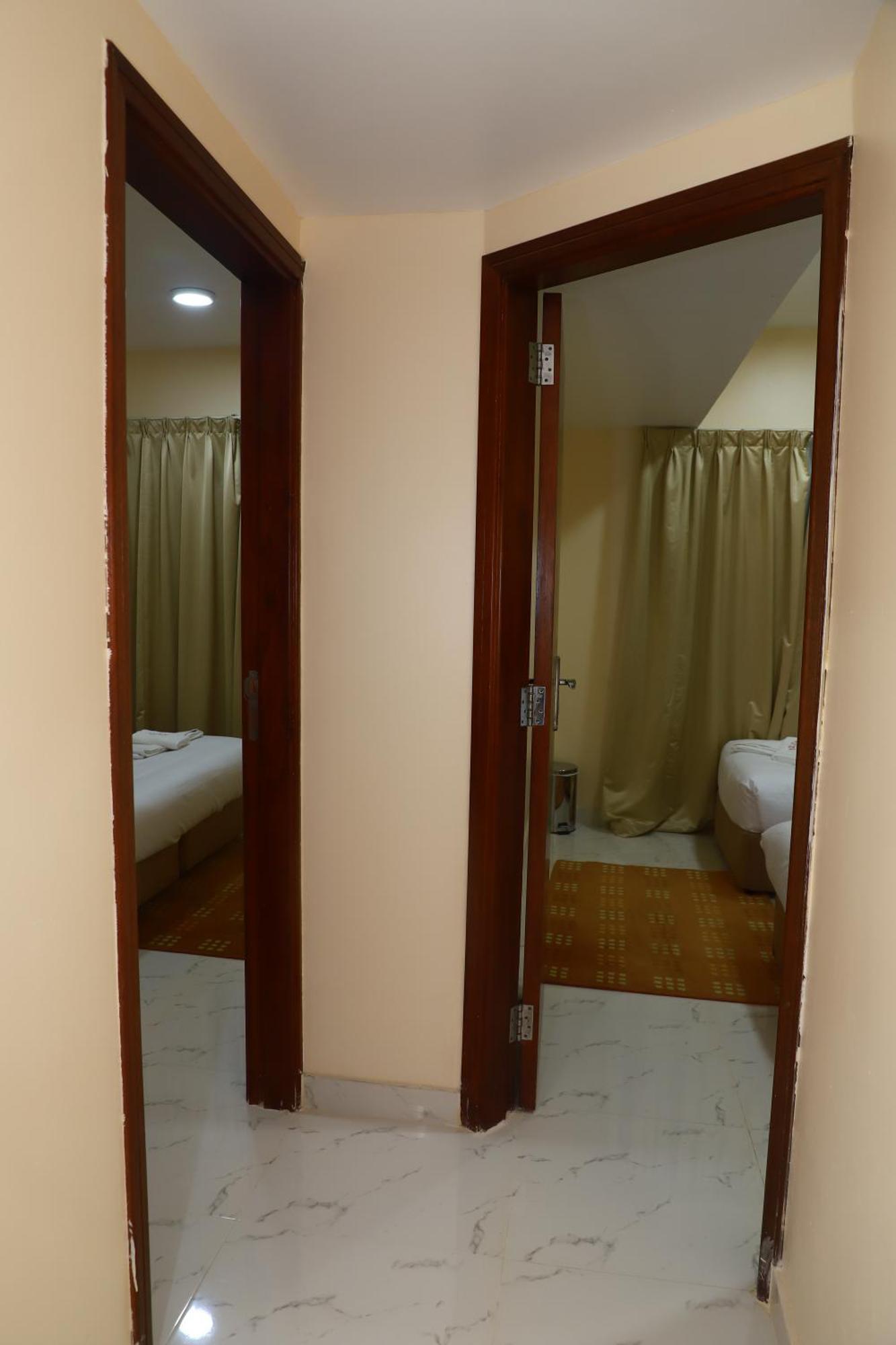 Onyx Hotel Apartments - Maha Hospitality Group อัจมาน ภายนอก รูปภาพ