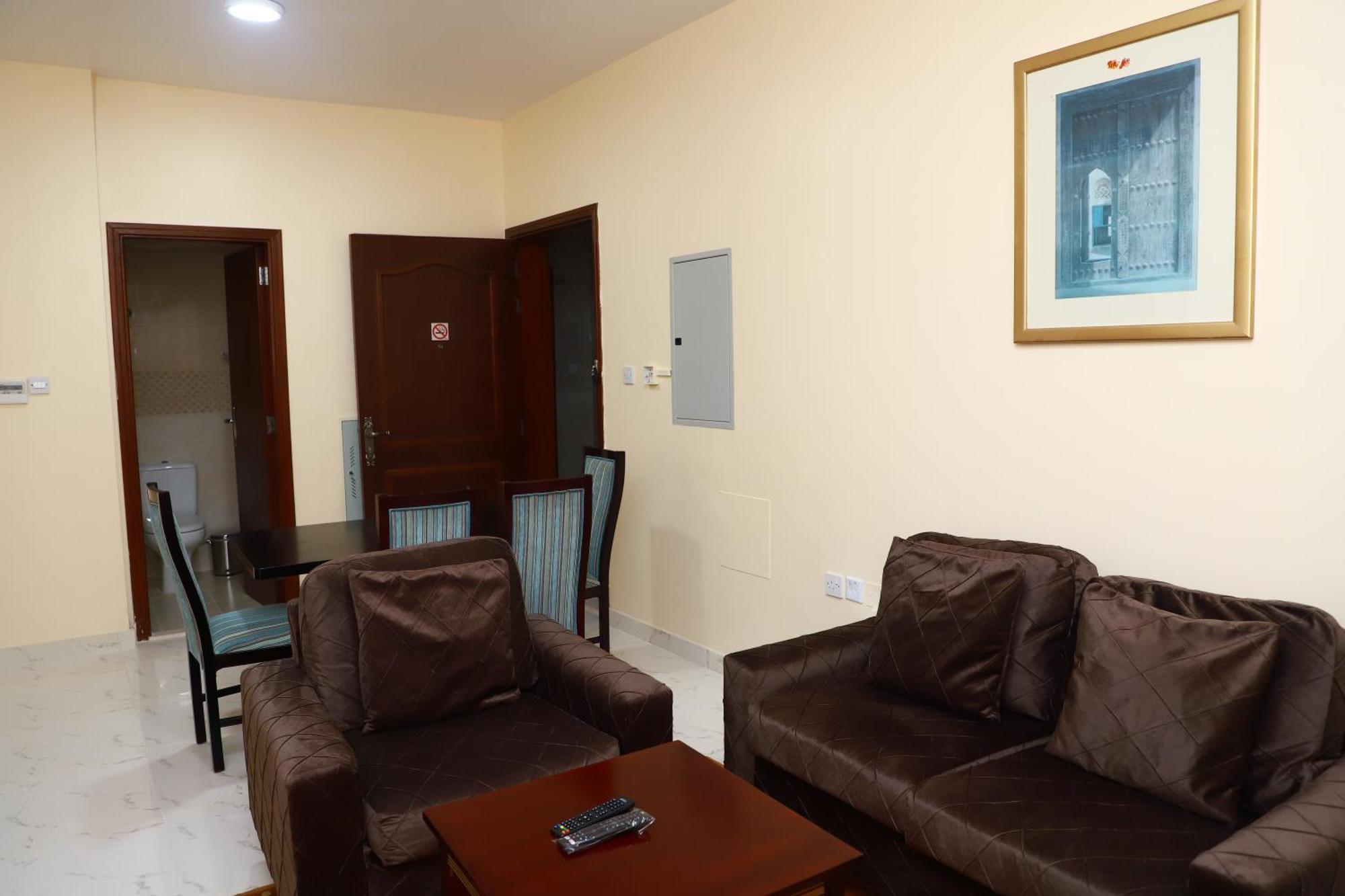 Onyx Hotel Apartments - Maha Hospitality Group อัจมาน ภายนอก รูปภาพ